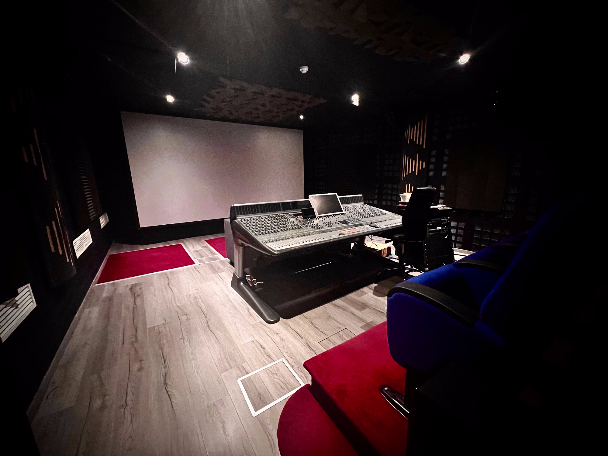 Équipements du studio Leyth Production
